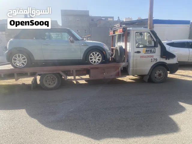 ساحبة اللايجار ونقل سيارات داخل وخارج طرابلس