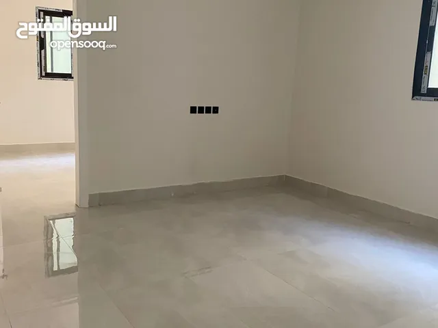 200 m2 4 Bedrooms Apartments for Rent in Al Riyadh As Saadah