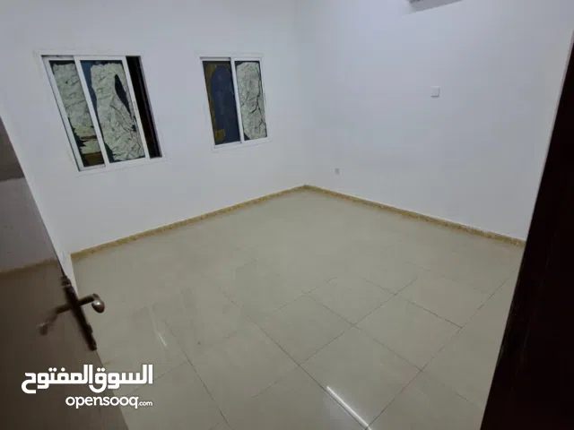 *للإيجار شقة مميزة في الحيل الجنوبية، مسقط*A distinctive apartment for rent in Al Hail South, Musca
