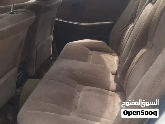 1991 تويوتا مارك II Standard