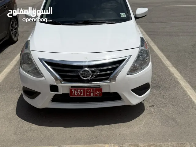 نيسان صني للإيجار اليومي والاسبوعي والشهري