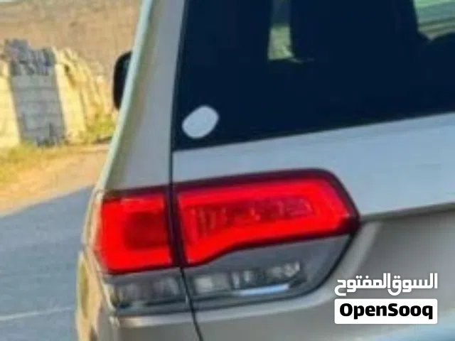 جيب شاروكي 2015