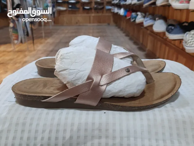 Other Comfort Shoes in Amman