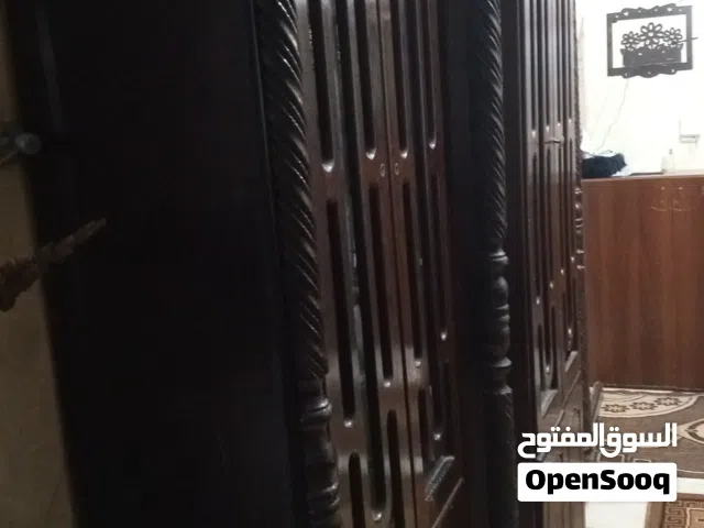 بوفيهثلاث قطع