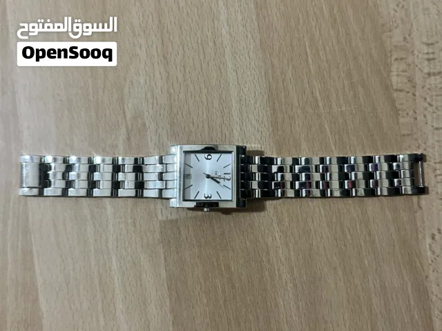 ساعة شبه جديده exotic