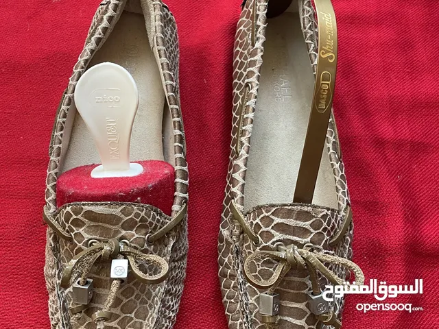 احذية نسائية مستوردة