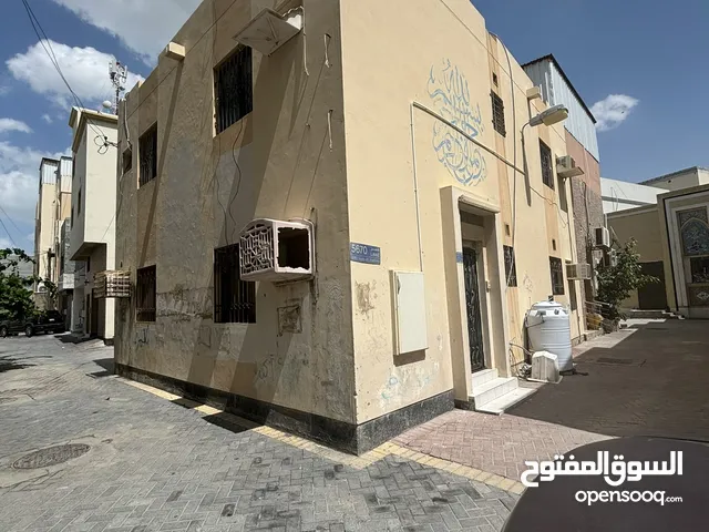 86 m2 3 Bedrooms Townhouse for Sale in Manama Salihiya