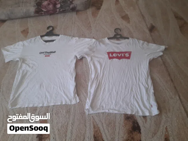 متوفر 2 تيشرت  رقمهم  L كما في الصور المكان طرابلس