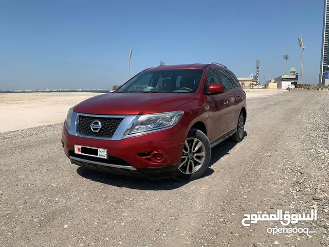 Used Nissan Pathfinder in Manama