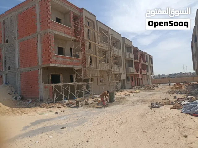 شقق نص تشطيب تشطيب جديد تلات طوابق زوز ديار مربوعه زوز حمامات صاله كوجينه شارع واسع 14متر
