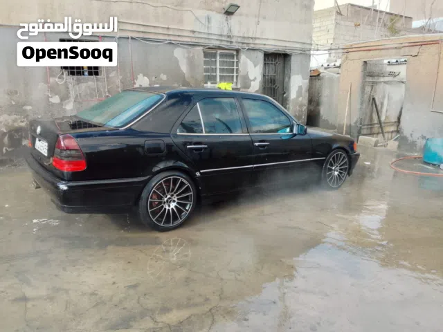 1996 مرسيدس بنز الفئة-C C 200