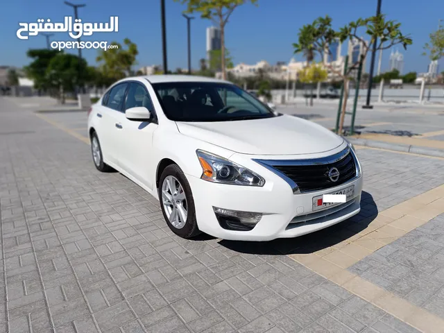 #NISSAN ALTIMA 2.5 ( YEAR 2013 YEAR ) WHITE COLOR EXCELLENT CONDITION SEDAN CAR FOR SALE