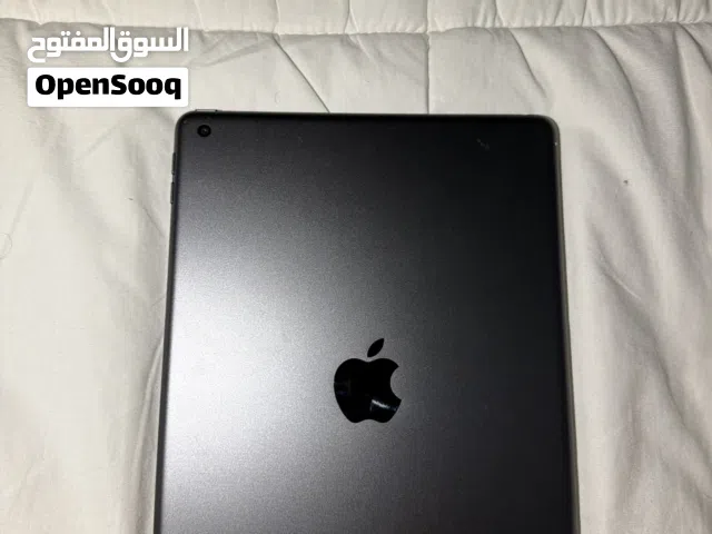 Apple iPad 8 32 GB in Muscat