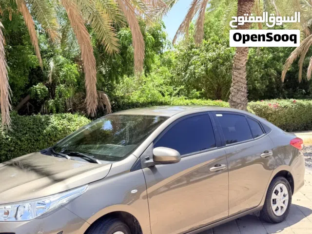 2019 تويوتا يارس G