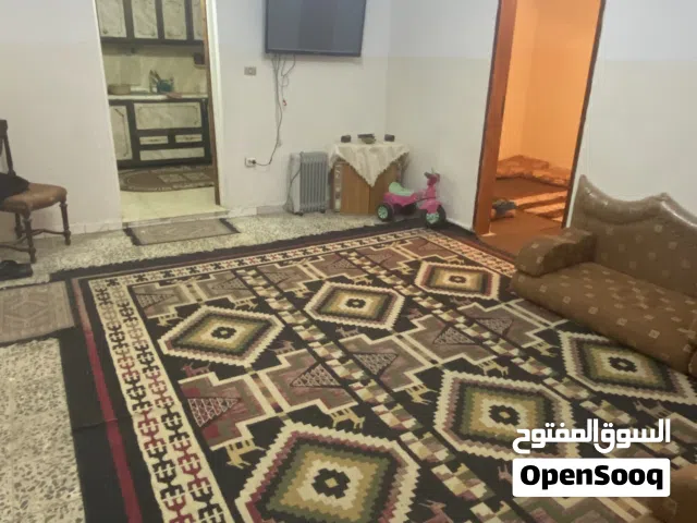 90 m2 3 Bedrooms Apartments for Rent in Tripoli Souq Al-Juma'a