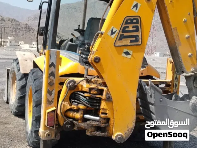 جي سي بي للبيع عمان موديل 2007 jcb 4cx
