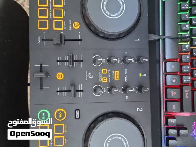 رك DJ حجم M
