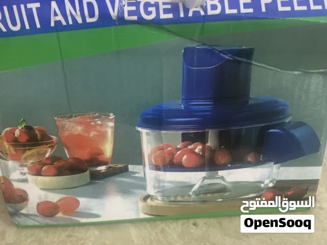 مفرمه ثوم مع قطاعه خضره حقت سلطه استعمال مره او مرتين فقط كنها جديد ابي فيهم 7اثنينهم