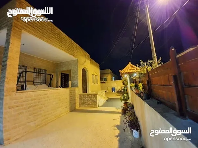 375 m2 3 Bedrooms Townhouse for Sale in Zarqa Al Zarqa Al Jadeedeh