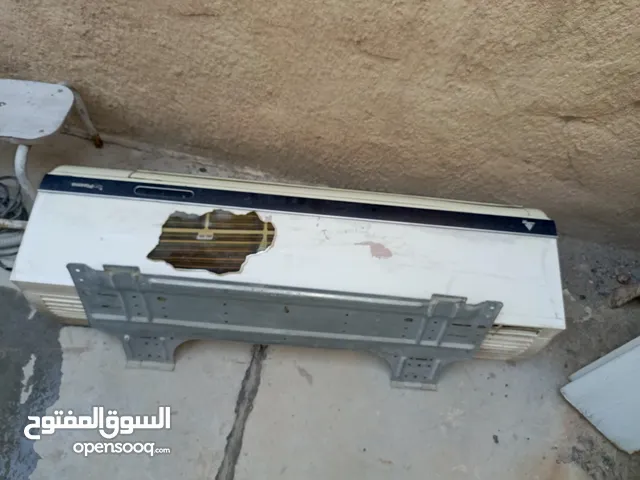 سبلت قطعة داخلية وبوريات