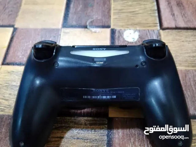 مطلوب بلي ستيشن 4 للبيع... PS4