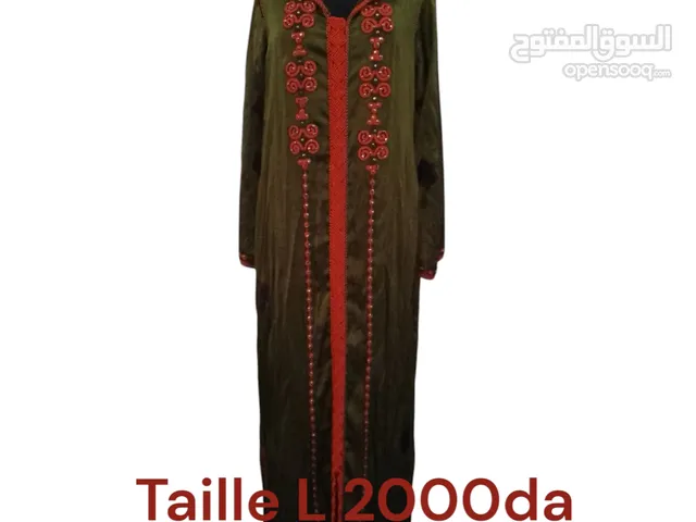 des robes et Djalaba marocaine