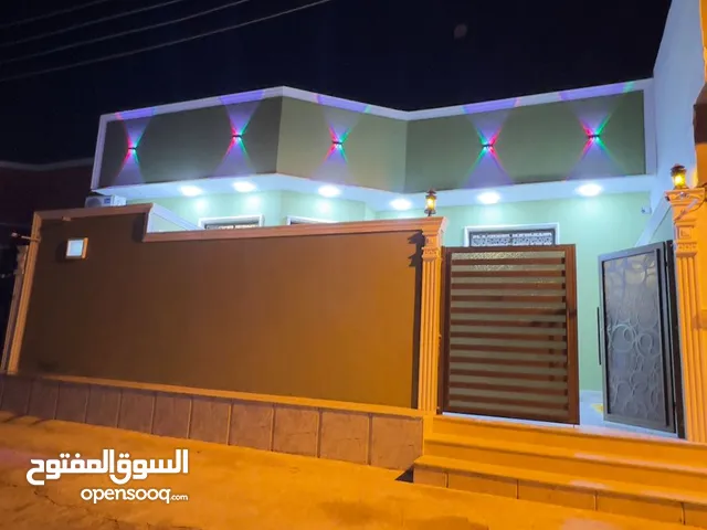 250m2 3 Bedrooms Townhouse for Sale in Basra Shatt Al-Arab