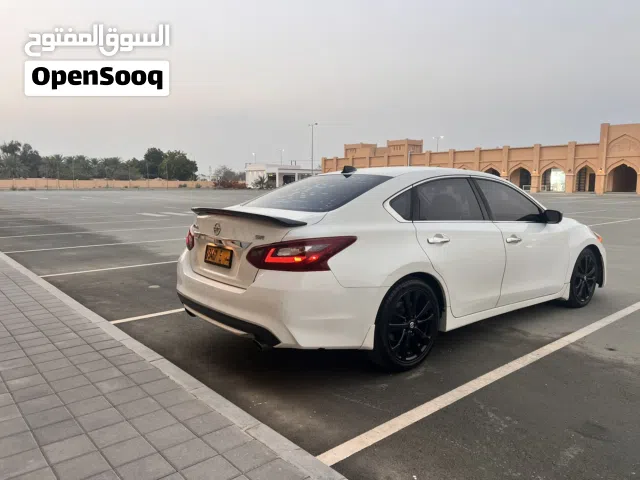 Used Nissan Altima in Al Batinah