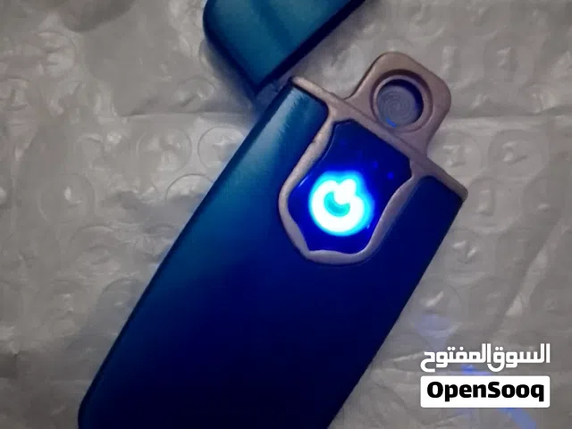 ولاعة تعمل باللمس بشاشة تاتش  جديدة بعلبتها معدن بالكامل  بتشتغل بشحن الكهرباء 350 جنية