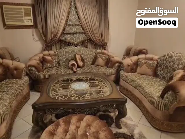كنب نظيف للبيع