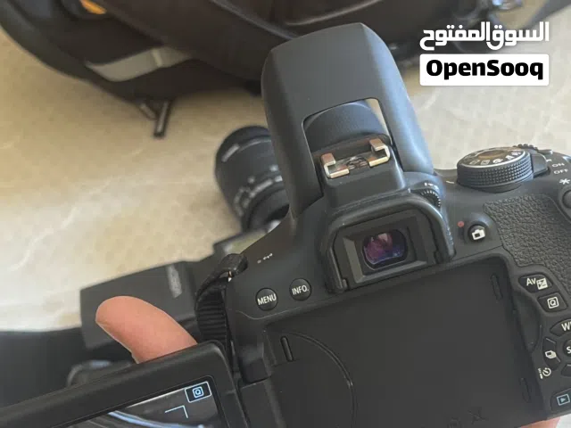 كاميرا Canon EOS 750D مع ملحقاتها اقرا الوصف