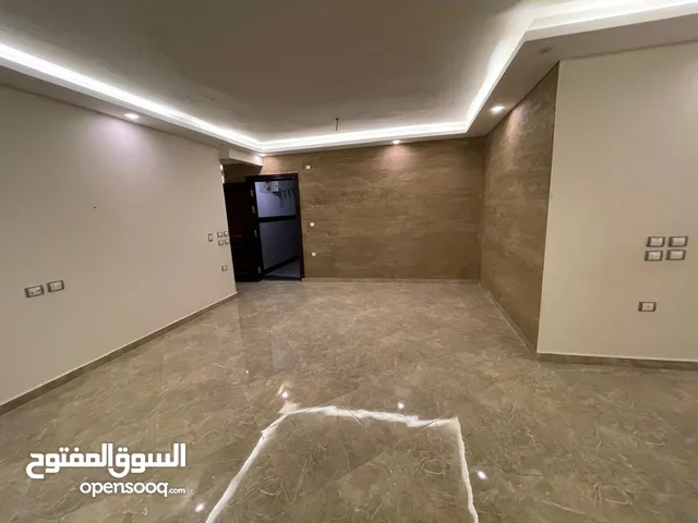 184m2 3 Bedrooms Apartments for Sale in Giza Sheikh Zayed