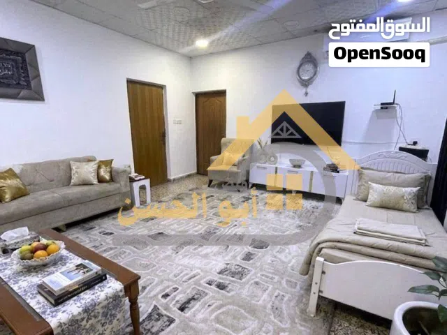 350 m2 3 Bedrooms Townhouse for Rent in Basra Jubaileh