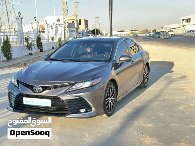 2019 تويوتا كامري LE