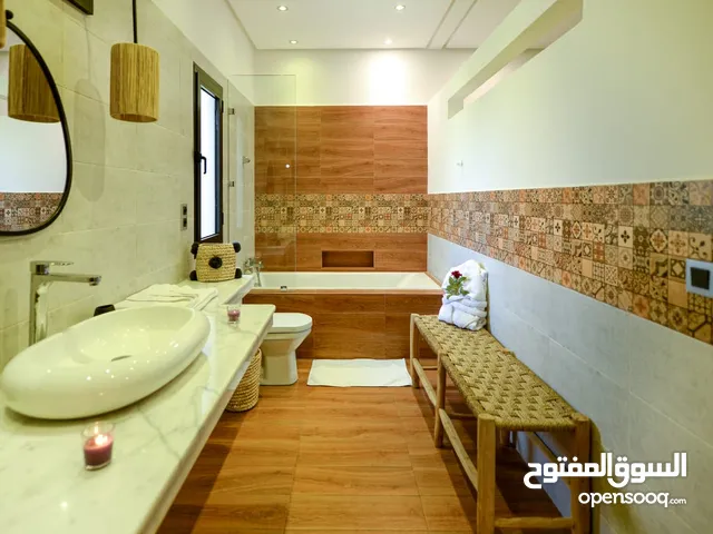 700 m2 5 Bedrooms Villa for Rent in Rabat Bir Kacem