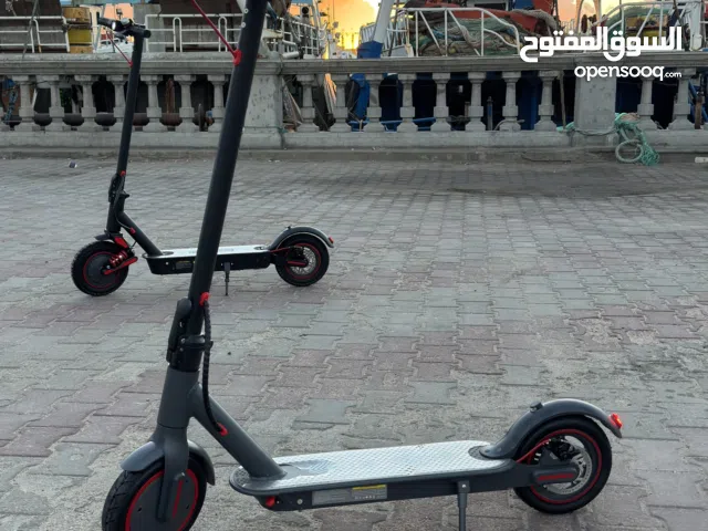 ربي يبارك سكوتر شاومي صيني درجة اولى مع ضمان تشغيل