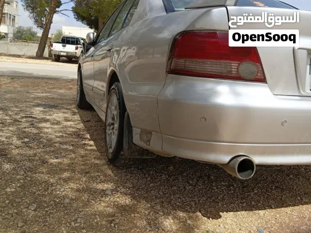 2002 ميتسوبيشي جالنت Standard