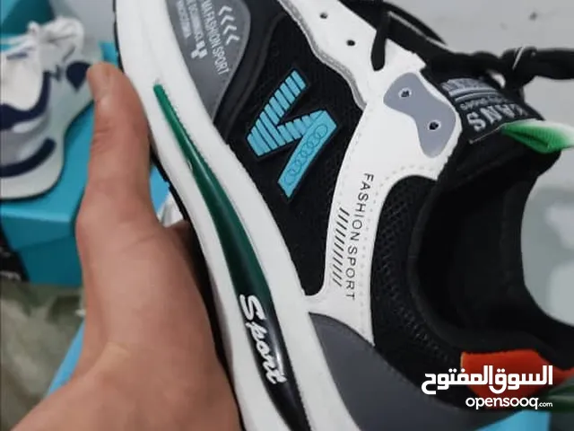 Other Casual Shoes in Algeria