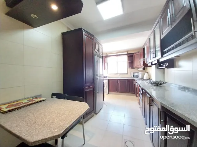 Apartment for rent in abdoun ( Property 34996 )-174562951
