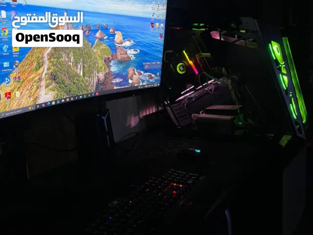 Pc وشاشة وغراضهن للبيع كل شي موضح تحت