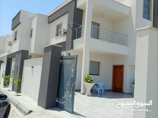 فيلا دورين مفصولين للبيع