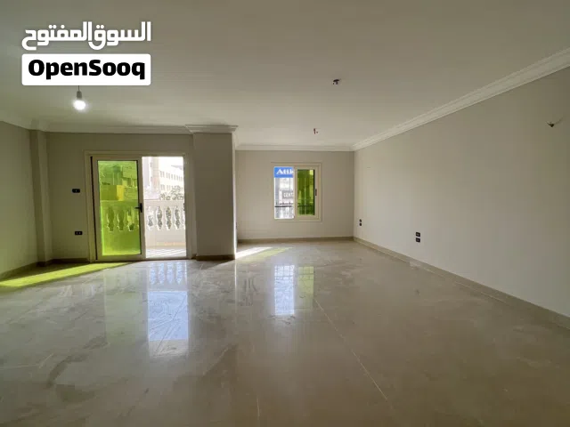 170 m2 3 Bedrooms Apartments for Sale in Cairo Fifth Settlement