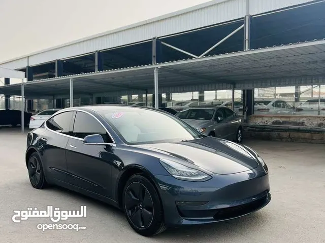 تيسلا model 3 2020 عداد 19 الف فحص كامل