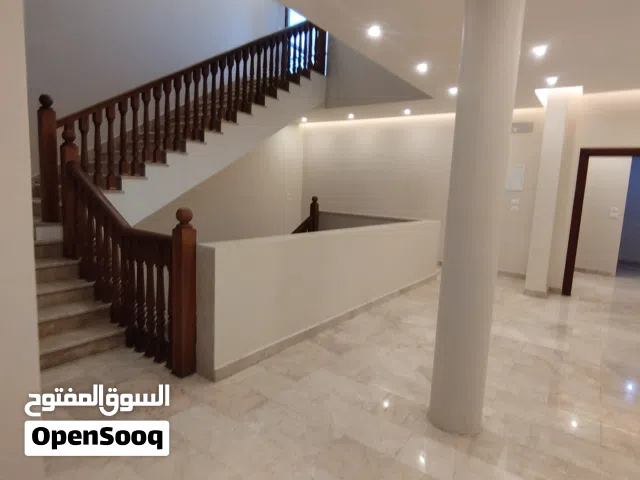 فيلا للإيجار حي الأندلس