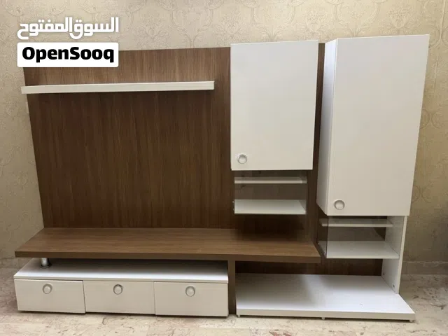 معرض لغرفة المعيشه تلفاز