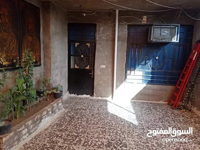 4 m2 1 Bedroom Townhouse for Sale in Baghdad Other