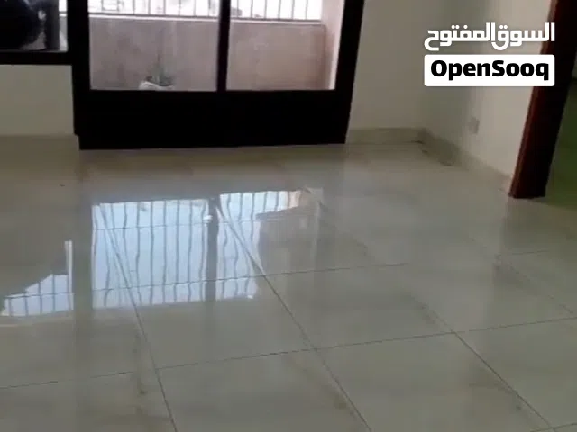 مكاتب للايجار حولي شارع العثمان مساحه 38 متر