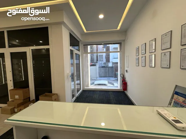 مبني سوبر لوكس الايجار الخدمي
