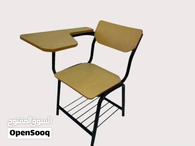 دروج مدارس درج بيده للبيع مثل الي بالصوره عدد تقريبا 60 مقعد مستعملات