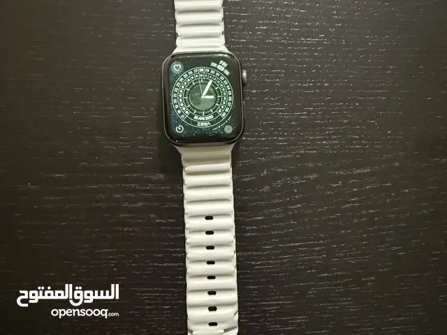 Apple watch series 5 مستعمل (حالة ممتازة)